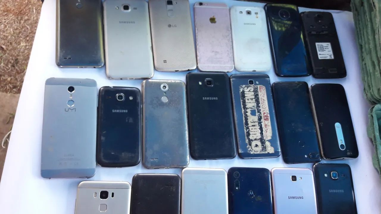 Celulares quebrado aparelhos  - Foto 2