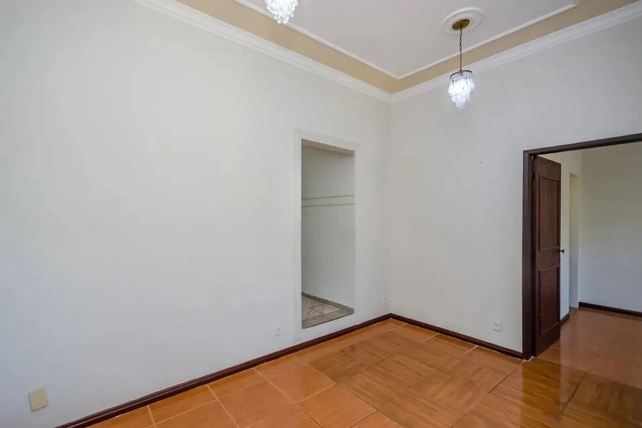 Casa à Venda - Dom Bosco, 3 Quartos, 200 m2
