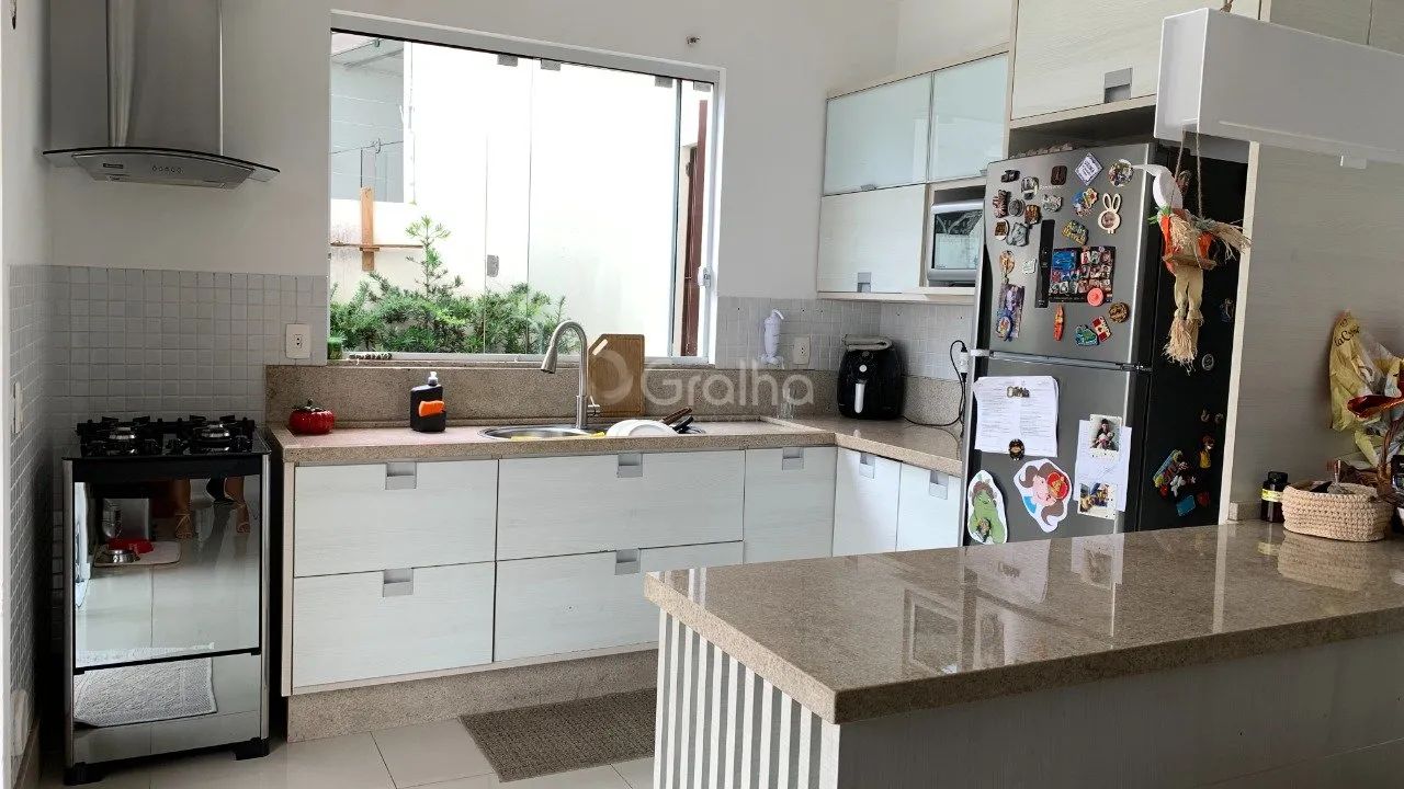 Casa Residencial de 233m² com 4 quartos no Estreito - Foto 3