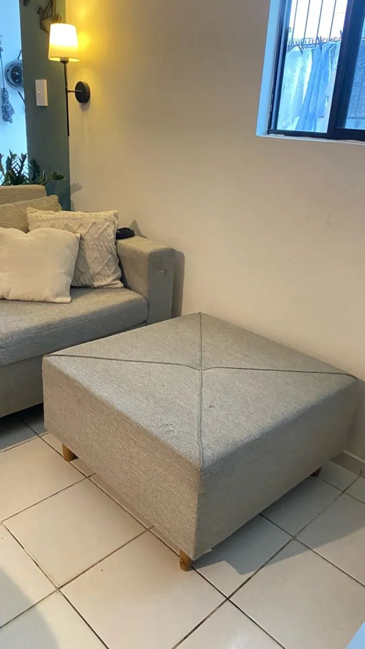 SOFÁ 2,50m COM CHAISE E PUFF - Foto 3