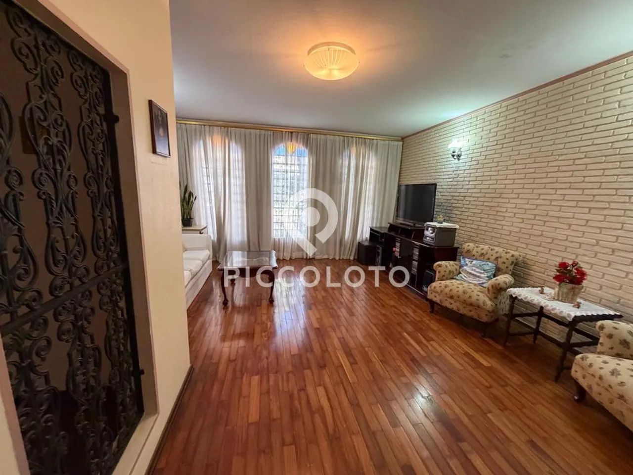 Casa à venda em Campinas, Jardim Guarani, com 4 quartos, com 237.4 m² - Foto 4