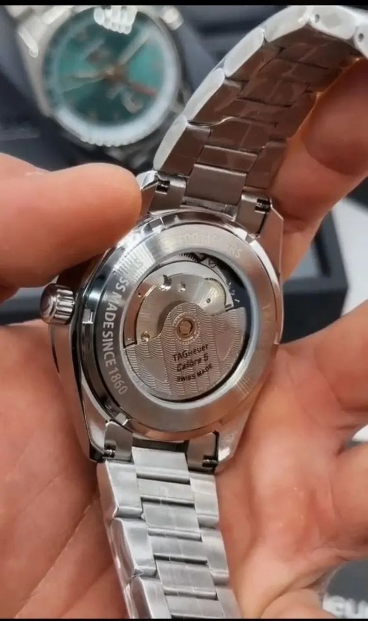 Relógio Estilo TAG Hever Carrera Date Twin-Time 41mm - Foto 4