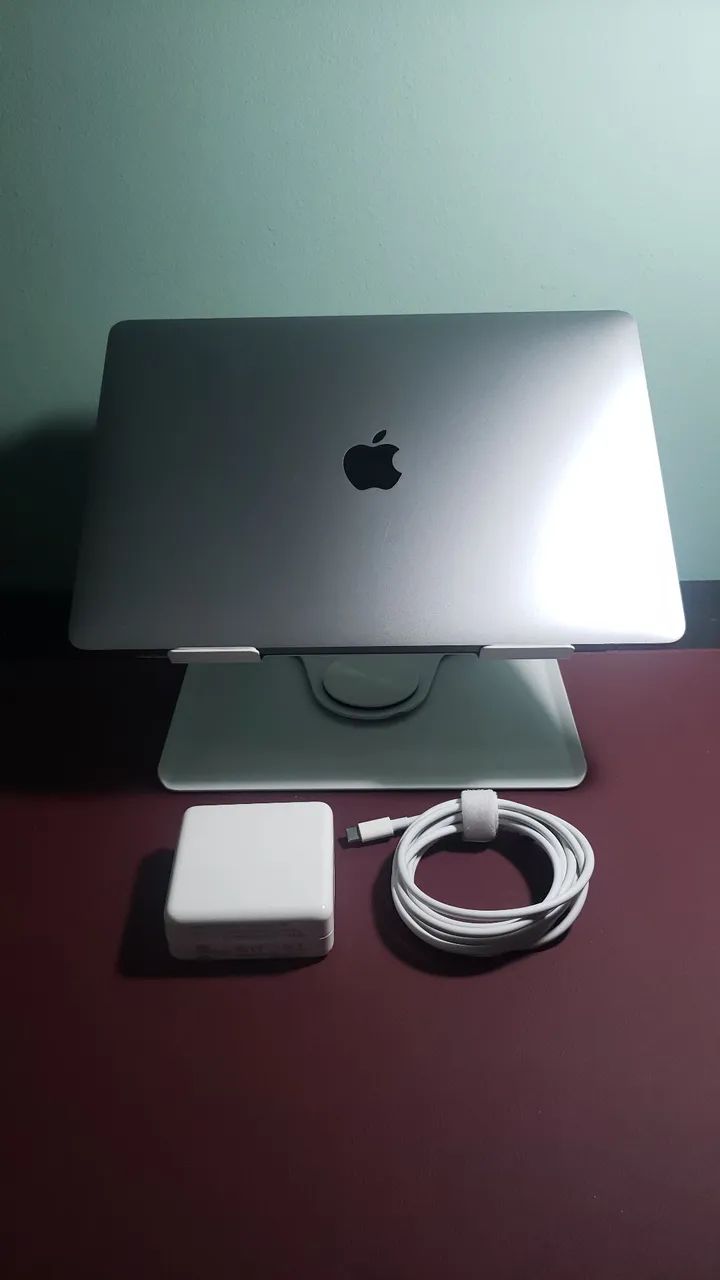 MacBook Pro, I7 - 2020 - Foto 5