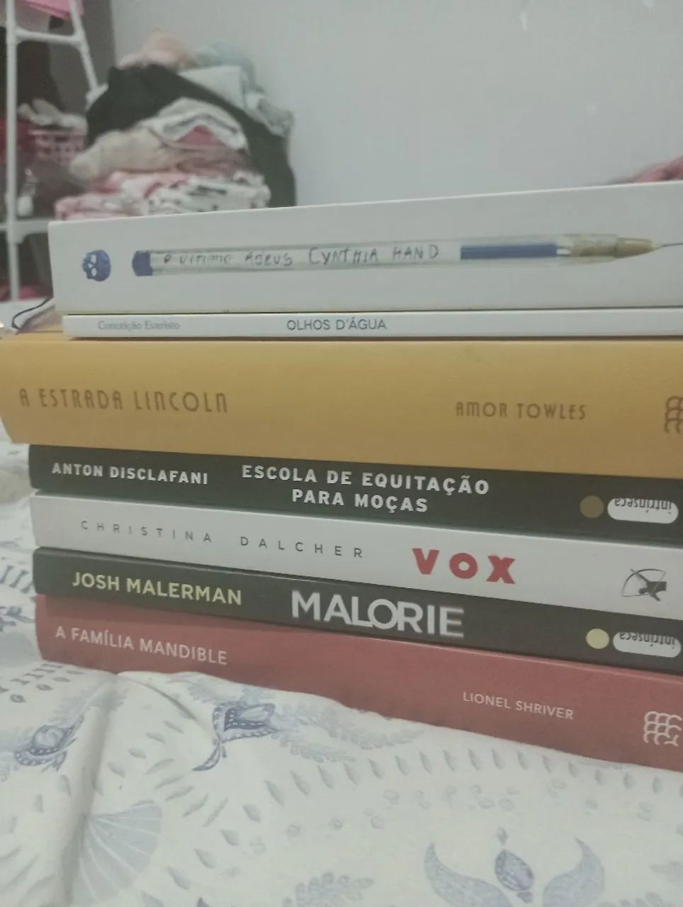 Livros Bem Conservados - Foto 2