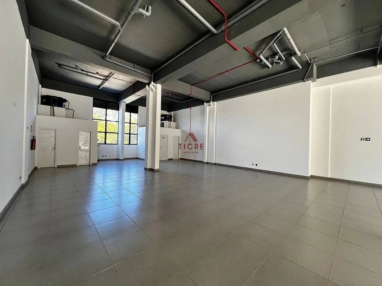 Loja Comercial 259m² Pé-direito de 5,5m - Foto 5