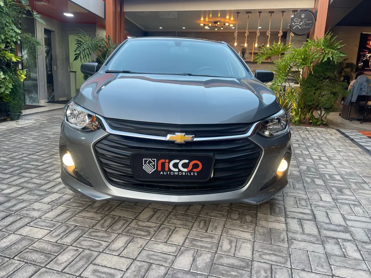 Chevrolet Onix ONIX HATCH 1.0 12V Flex 5p Mec. 2024
