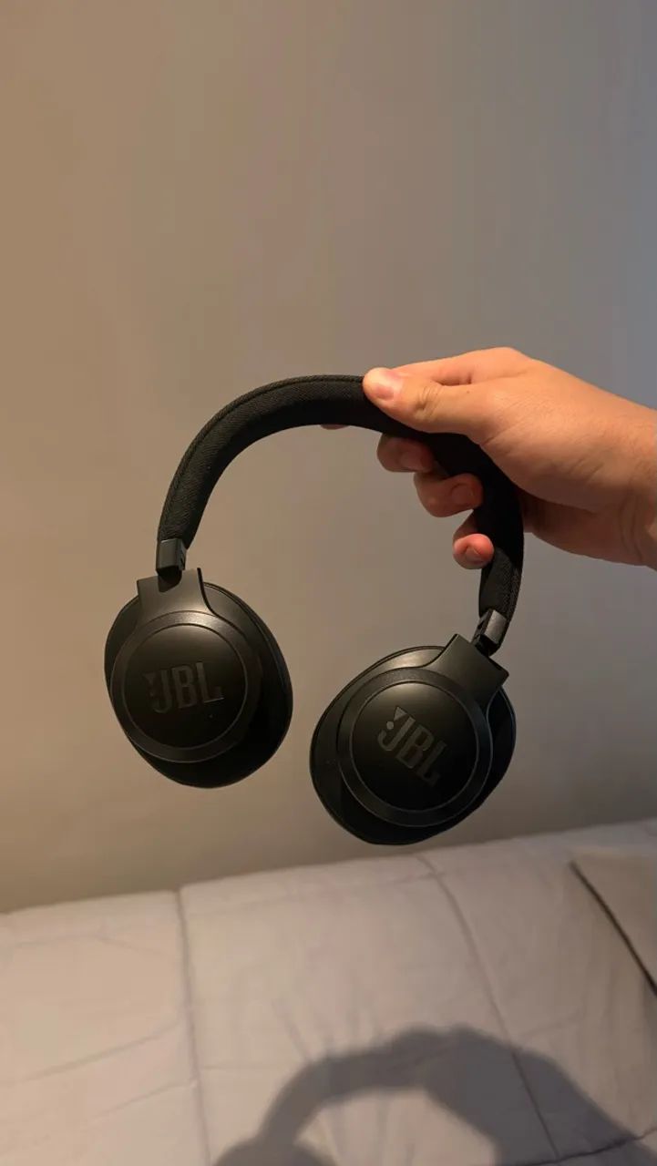 Fone Bluetooth JBL 770NC Live