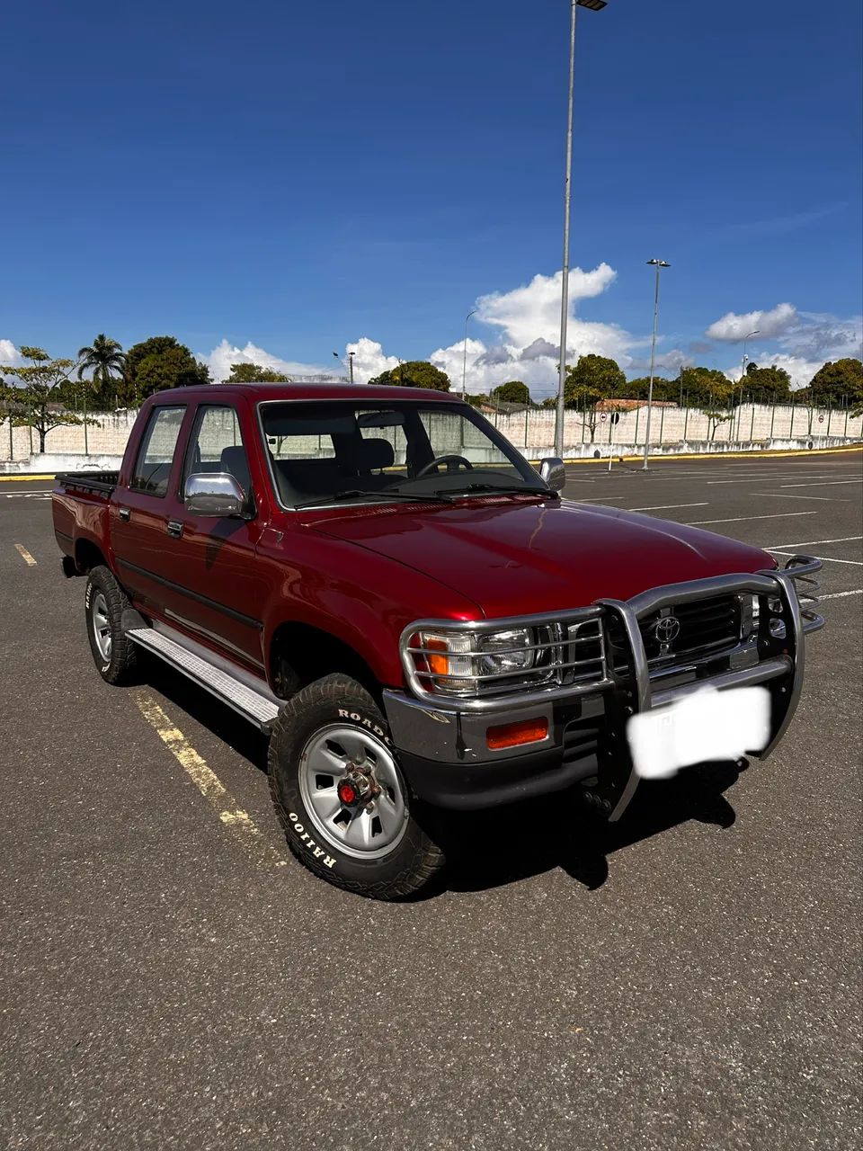 Toyota Hilux CD SR5 4X4 2.8 Diesel 2000