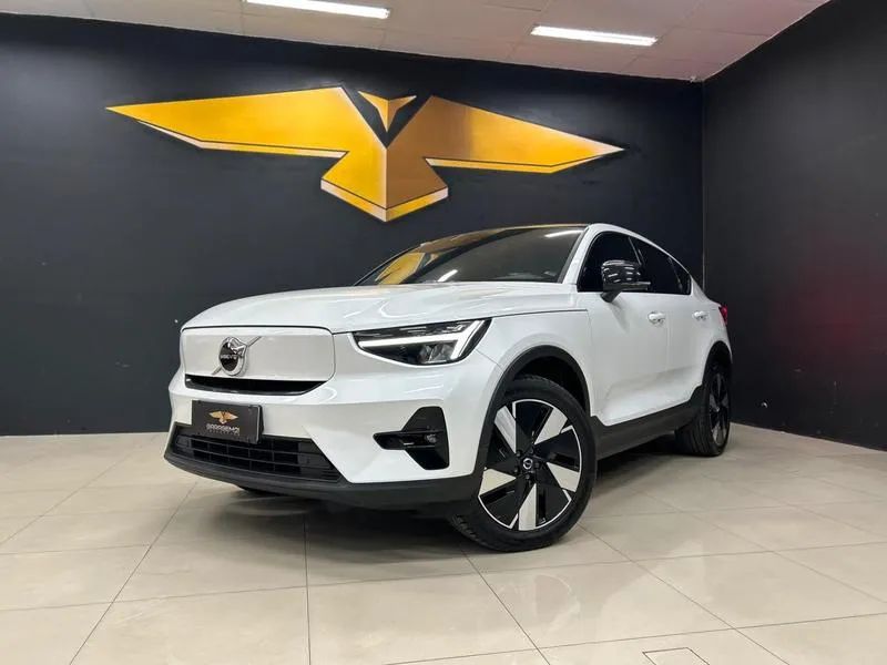 Volvo C40 C40 Recharge Plus (Elétrico) 2024