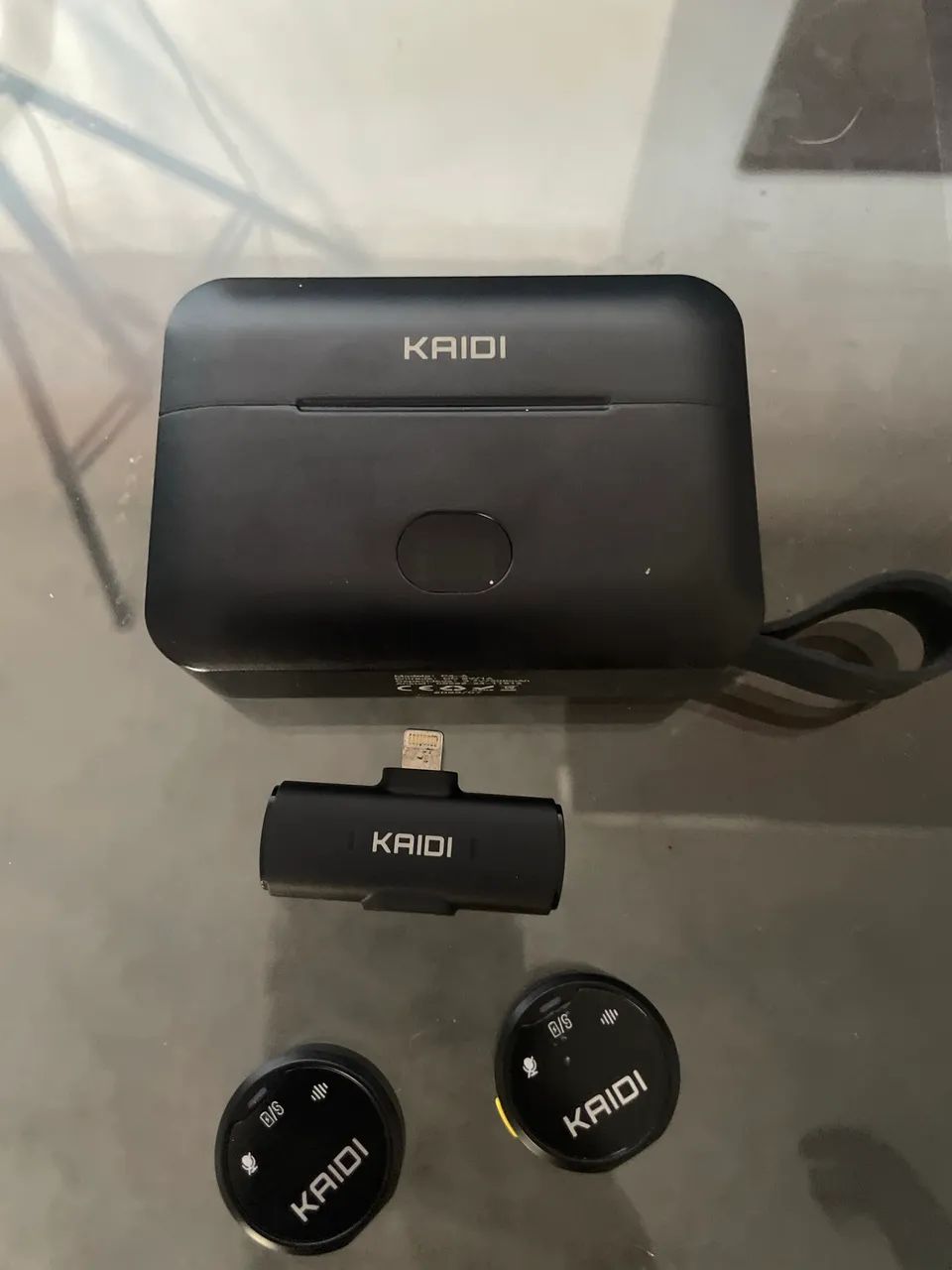VENDO MICROFONE KAIDI com case completo  - Foto 3