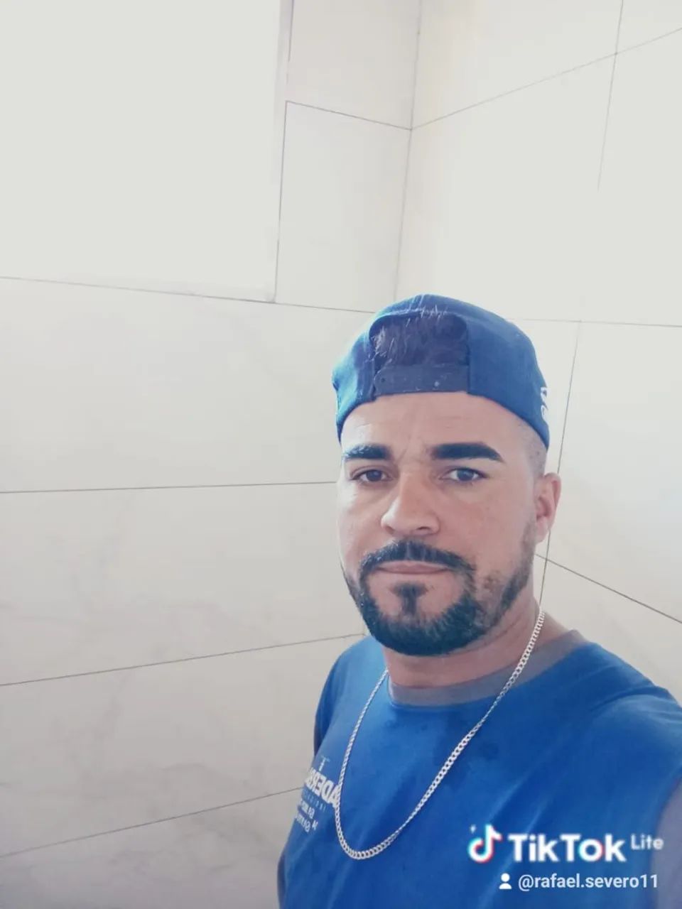 Sou pedreiro 