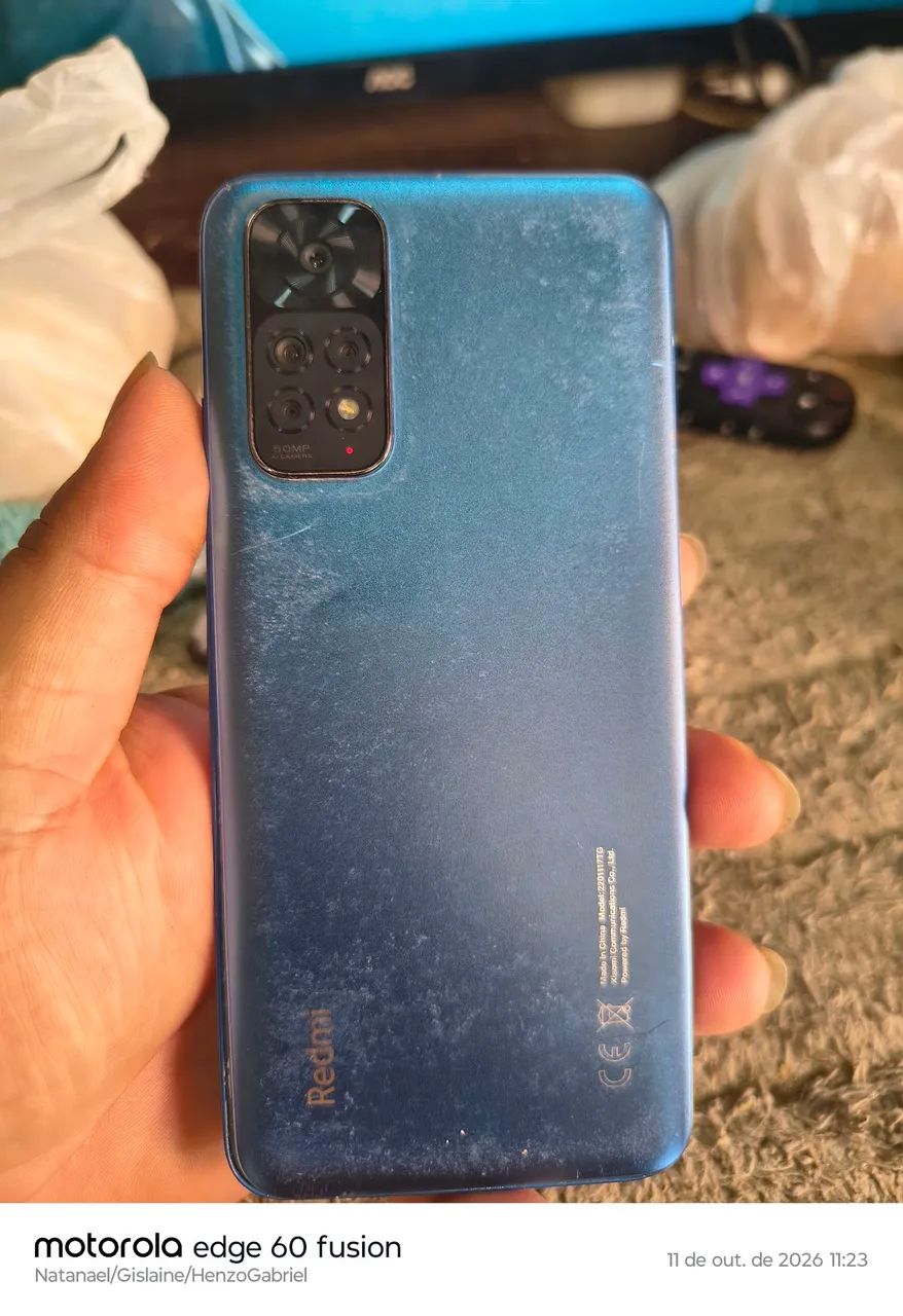2 celulares com defeito, Motorola e Redmi - Foto 2
