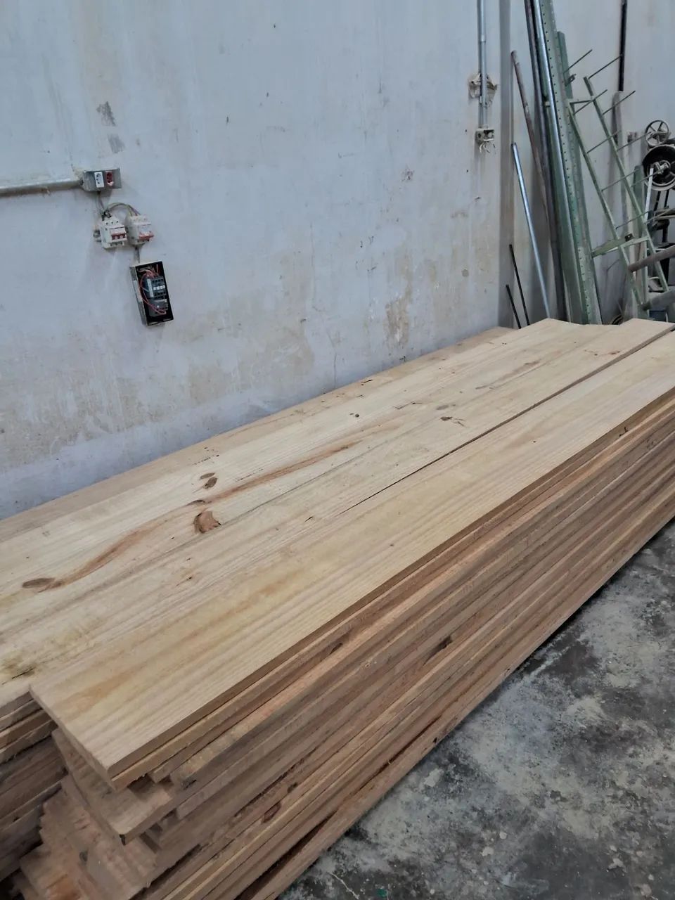 Tabuas de pinus  Secas 120 Tabuas  - Foto 3