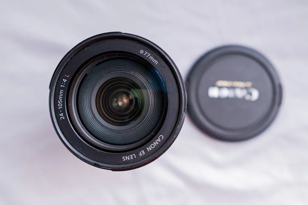 Canon 6D + lente 24-105mm + flash  - Foto 2