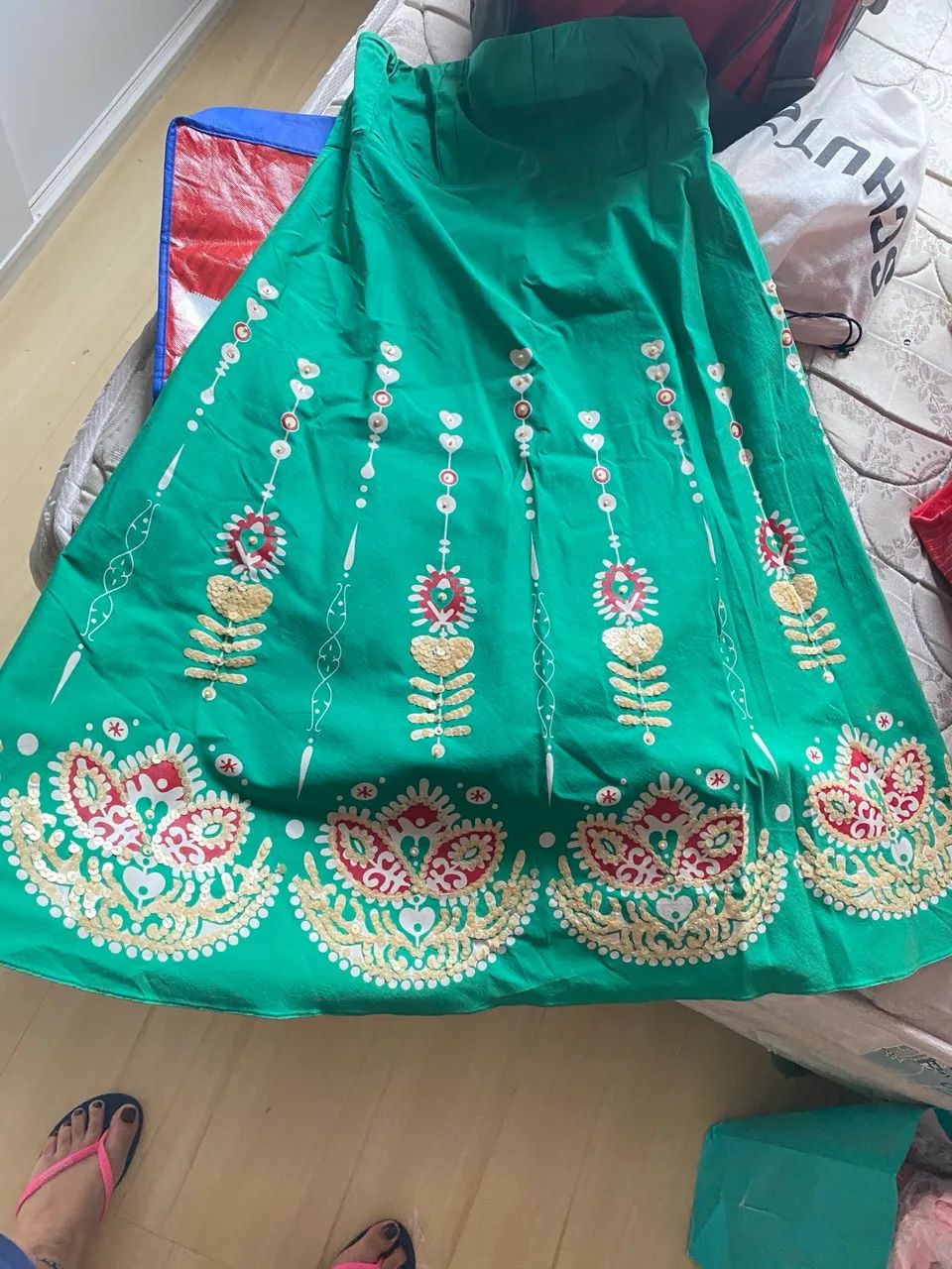 Vestido tomara que caia na cor verde veste 40