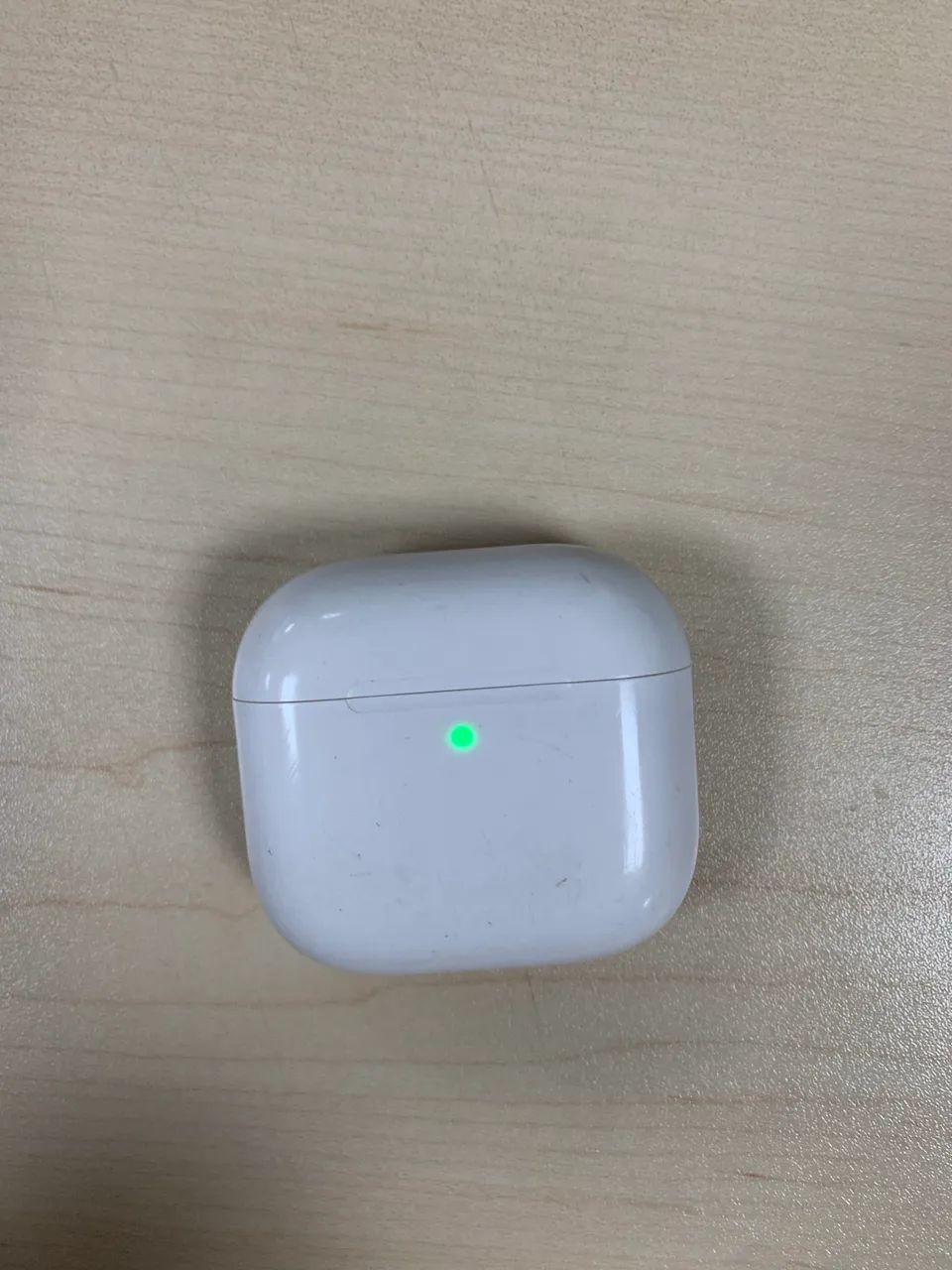 Caixinha AirPods Original (A2083)