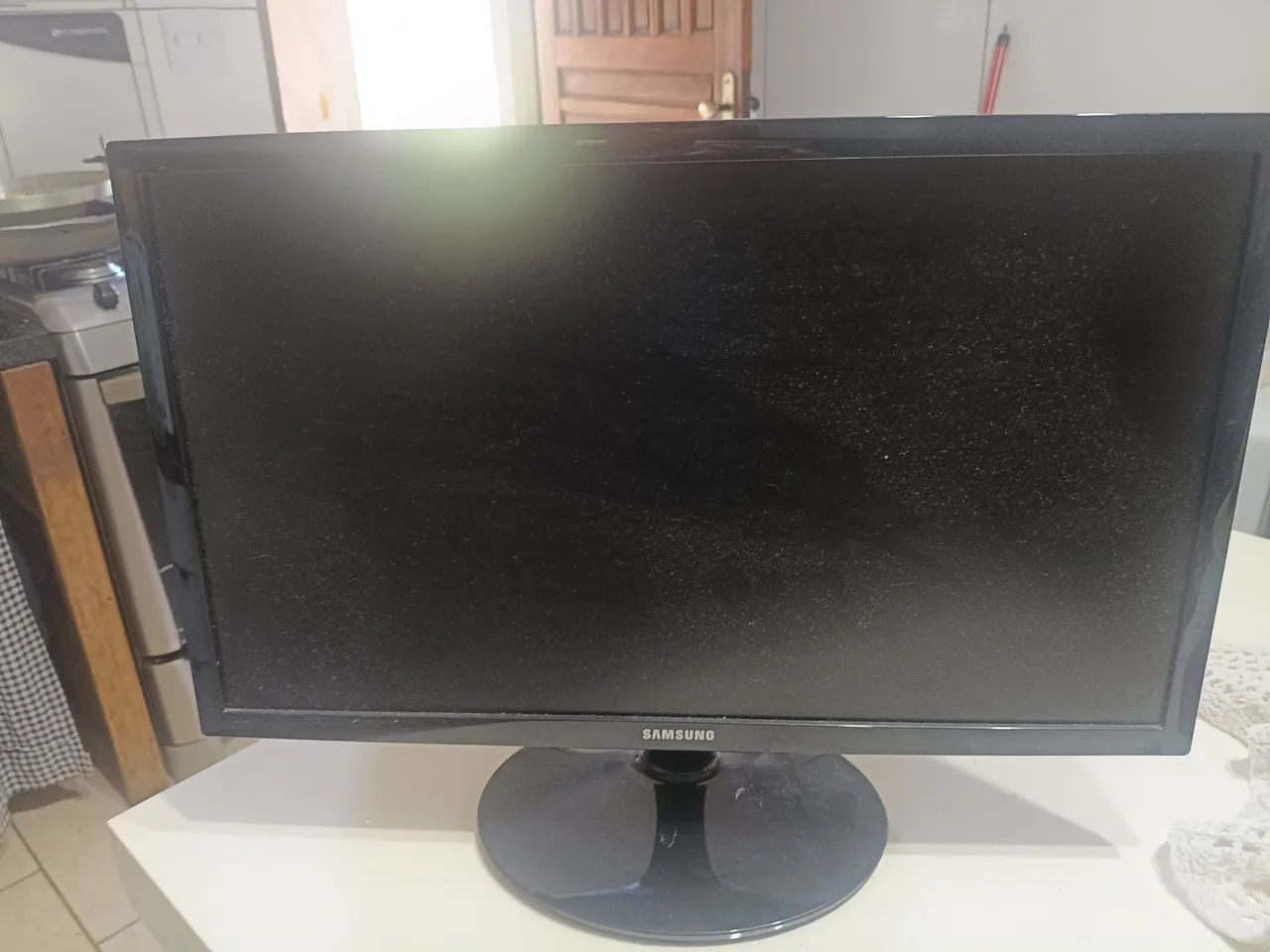 Monitor Samsung led de 24 polegadas seminpvo