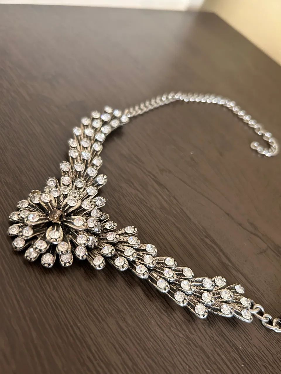 Colar Festa Elegante com Strass (Semi-novo) - Foto 3