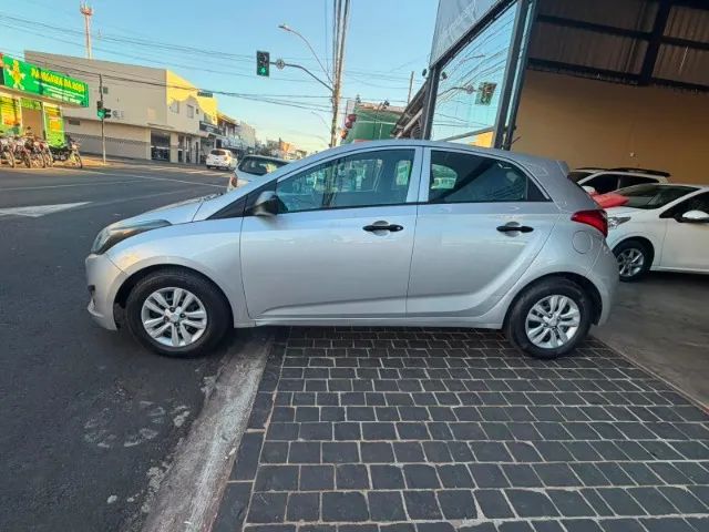 Hyundai HB20 Comf./c.plus/c.style 1.0 Flex 12V 2014 - Foto 3