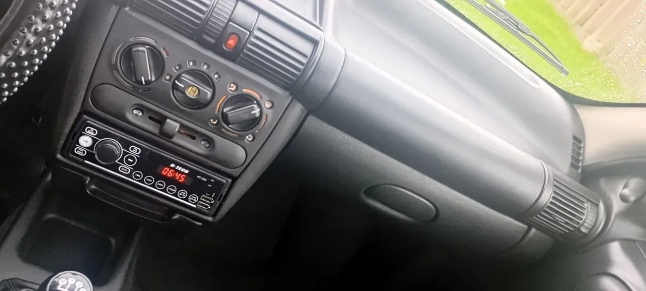Chevrolet Corsa Super 1.0 MPFI 16V 5P 2001