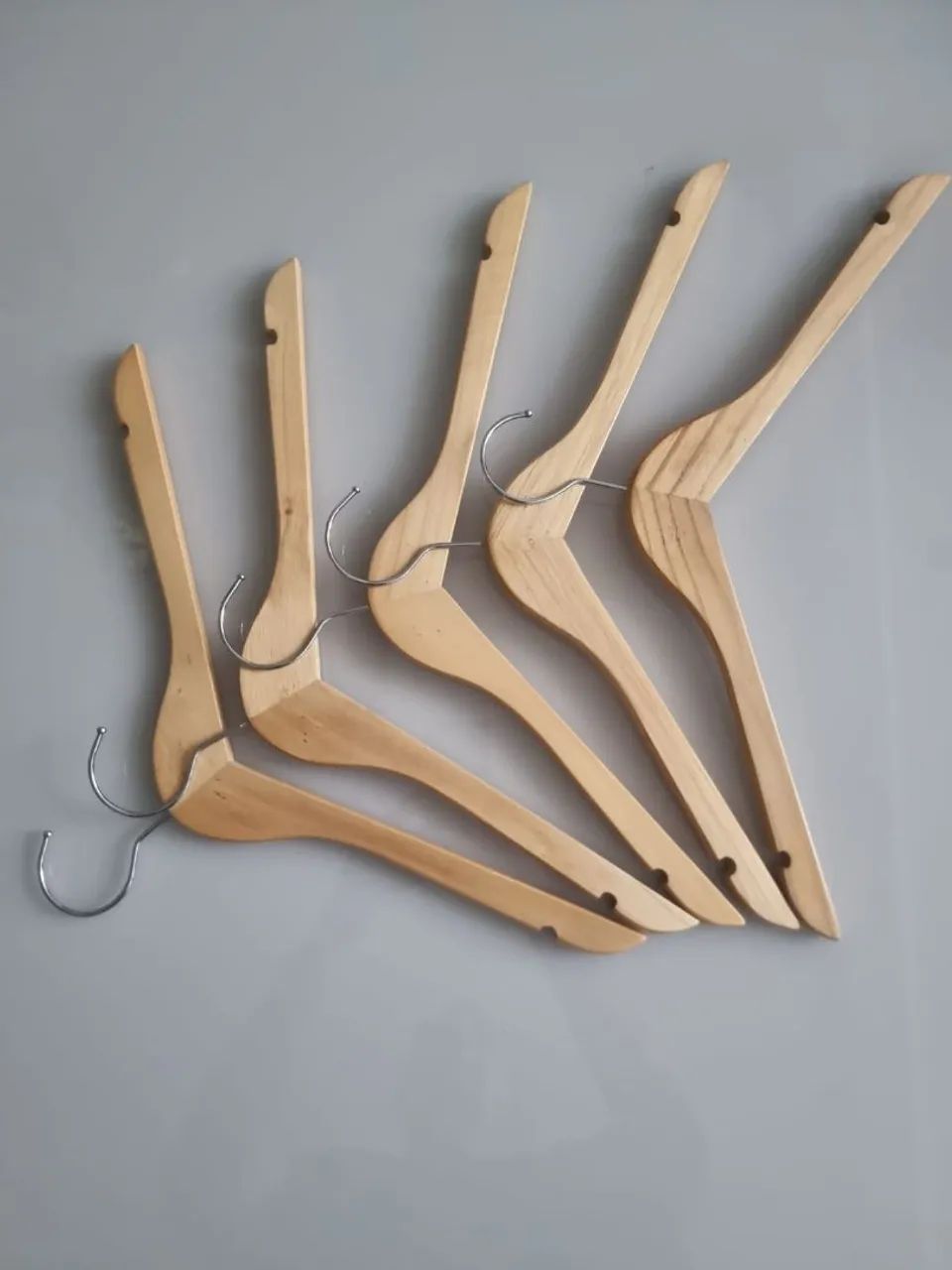 Vendo kit de 50 cabides profissional 