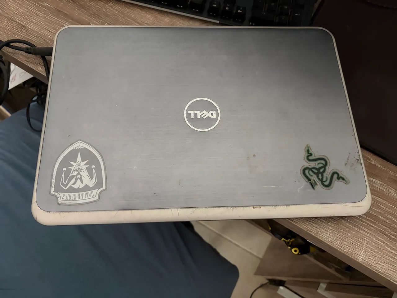 Notebook Dell Inspiron 15R 5537 750 reais bateria e teclado com