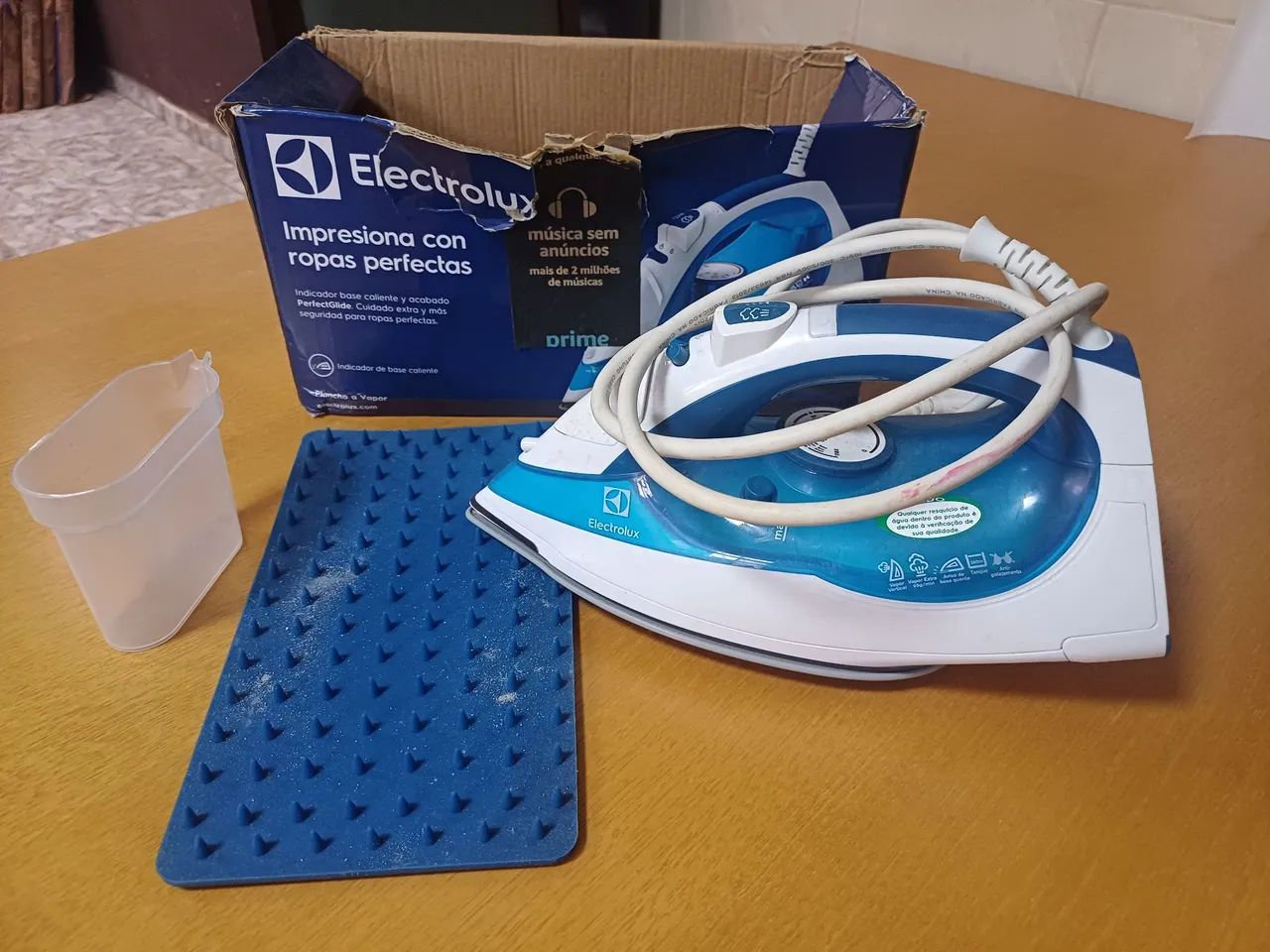 Ferro Electrolux 220v