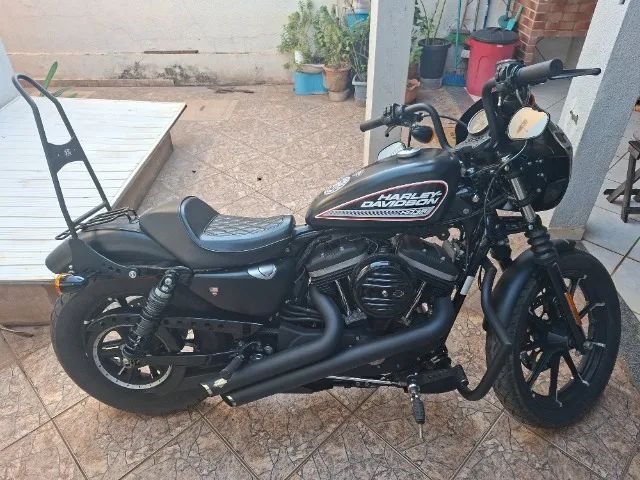 Harley Davidson Iron 883 