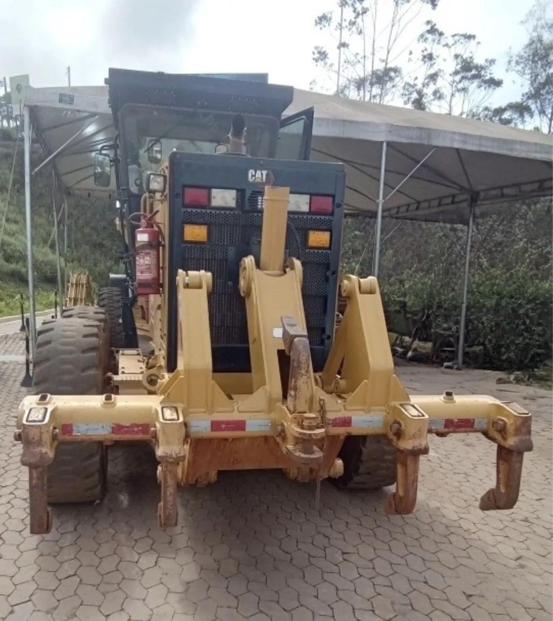 Motoniveladora Caterpillar 140K ano 2022 com 12.000 horas, em MG - Foto 3