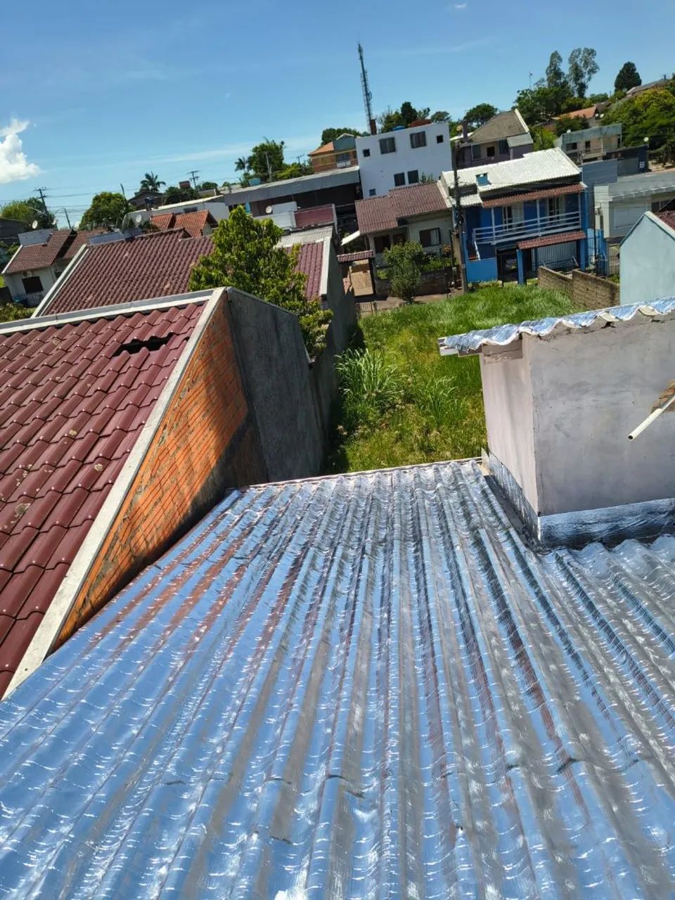 Manta asfáltica impermeabilização de telhado e reparos  - Foto 2
