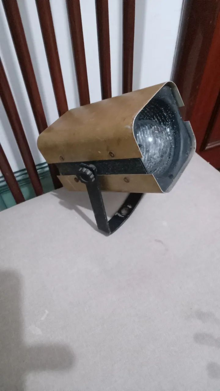 Luminária espoti  de jardim 