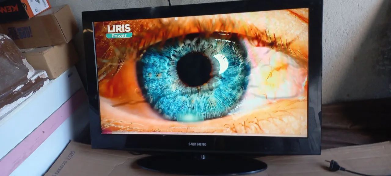 Vendo tv de 32 polegadas samsung 