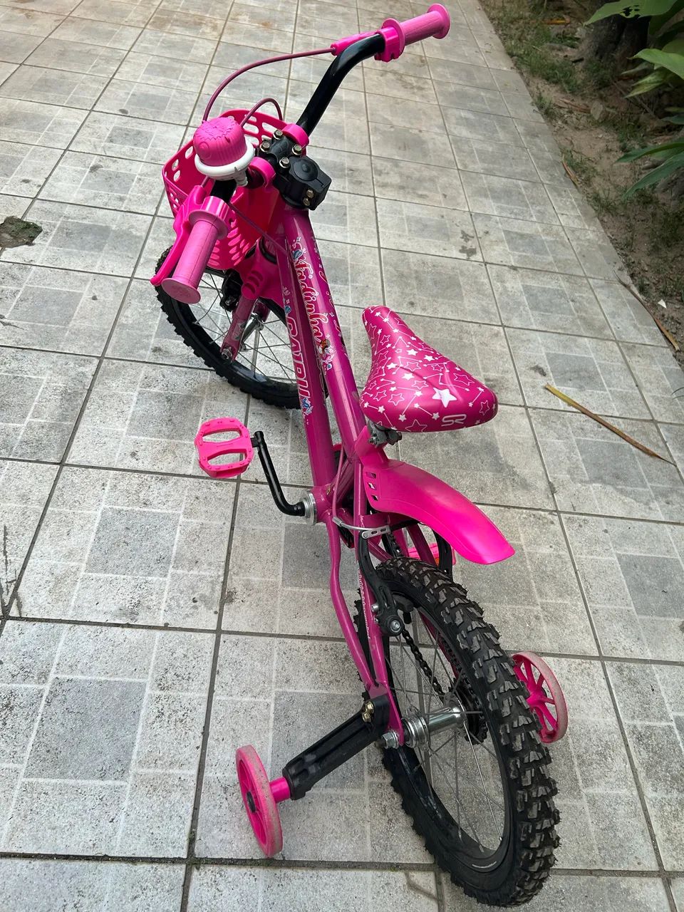 Vende-se uma bicicleta infantil  - Foto 4