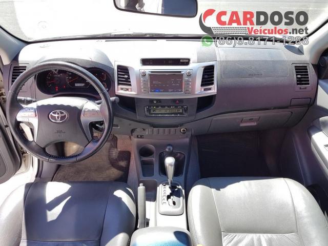 Hilux SRV - Único dono - Estado de 0Km - Foto 3