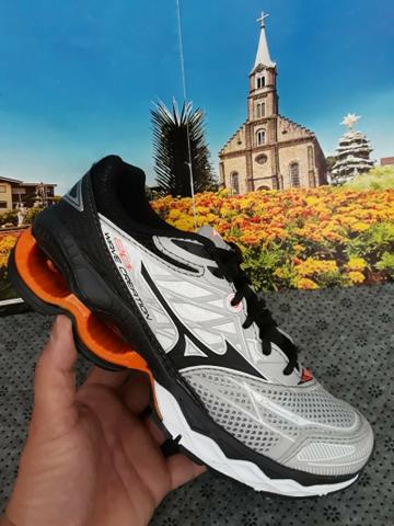 mizuno wave 43