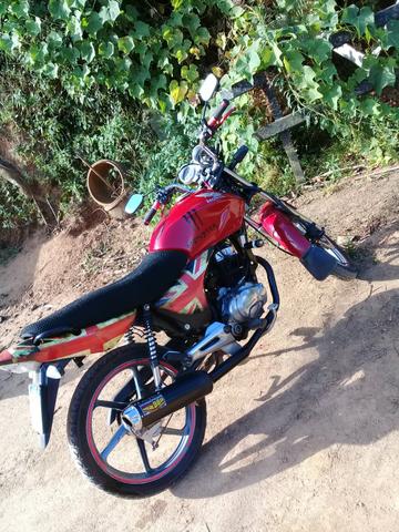 Vendo ou troco cg 150 preferência troca por carro volto dinheiro avista