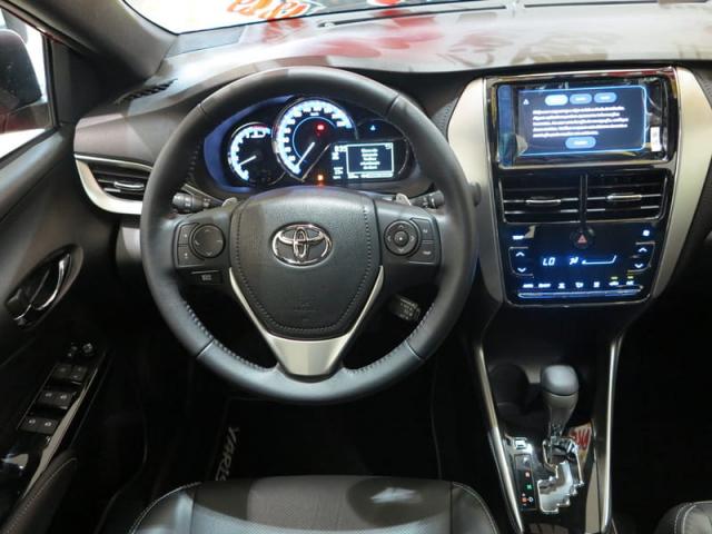 TOYOTA YARIS HATCH XLS AT 19/20 - Foto 12