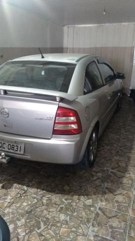 Astra 2.0 2005 - Foto 2