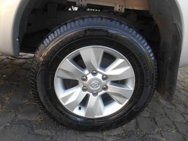 Hilux 3.0 4x4 Manual Cab. Dupla - Foto 15