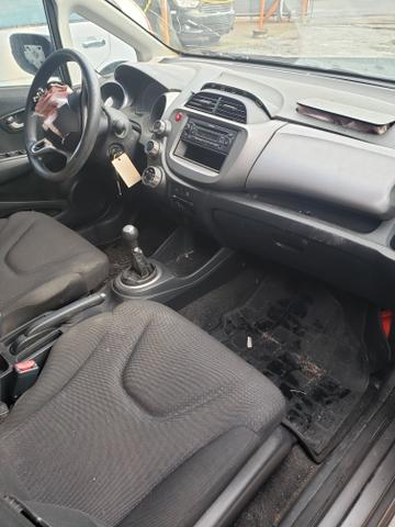 Sucata honda fit flex 2010 para peças - Foto 5