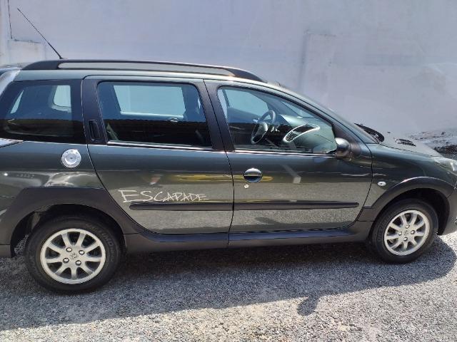 Peugeot 207 SW Escapade - 1.6 - 16 V - Flex - 2010