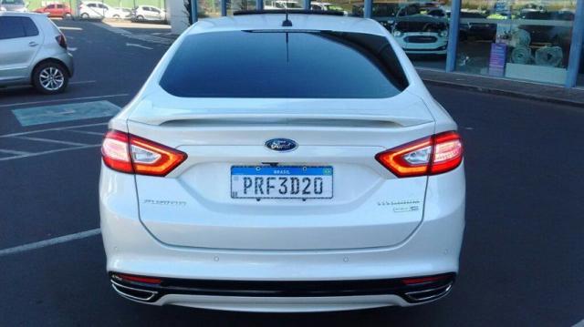 FORD FUSION TITANIUM PLUS AWD 2.0 16V GTDI AT Branco 2015/2016 - Foto 10