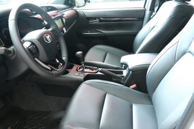 TOYOTA HILUX CD DSL 4X4 SRX AT 19/20 - Foto 9