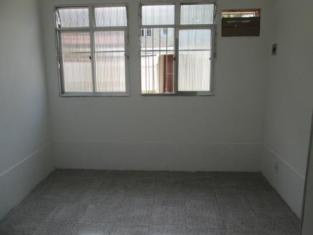 Ótima Casa Linear com 2 Quartos e Terraço em Guadalupe - Foto 14
