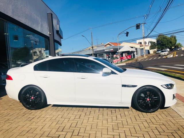 JAGUAR XE 2.0 Turbocharged R-Sport 240cv 2016 - Foto 4