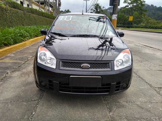 Fiesta 2010 1.6 Hatch Completo