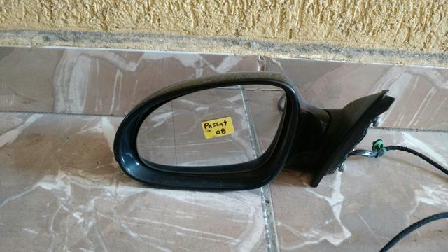 Retrovisor esquerdo Volkswagen Passat 2008 (Detalhe)