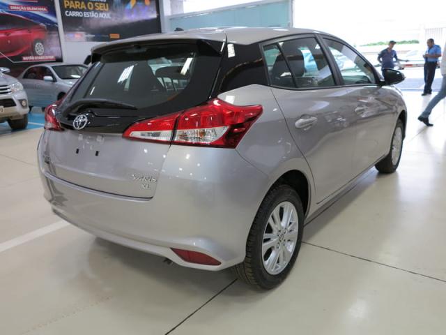 TOYOTA YARIS HATCH XL PLUS AT 19/20 - Foto 4