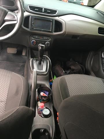Já financiado - Vendo prisma Automático - Foto 8