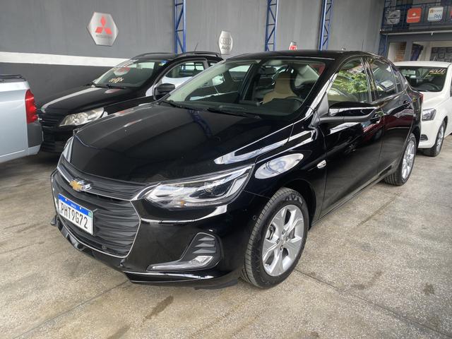 Ônix sedan Premier ( Ac Troca )